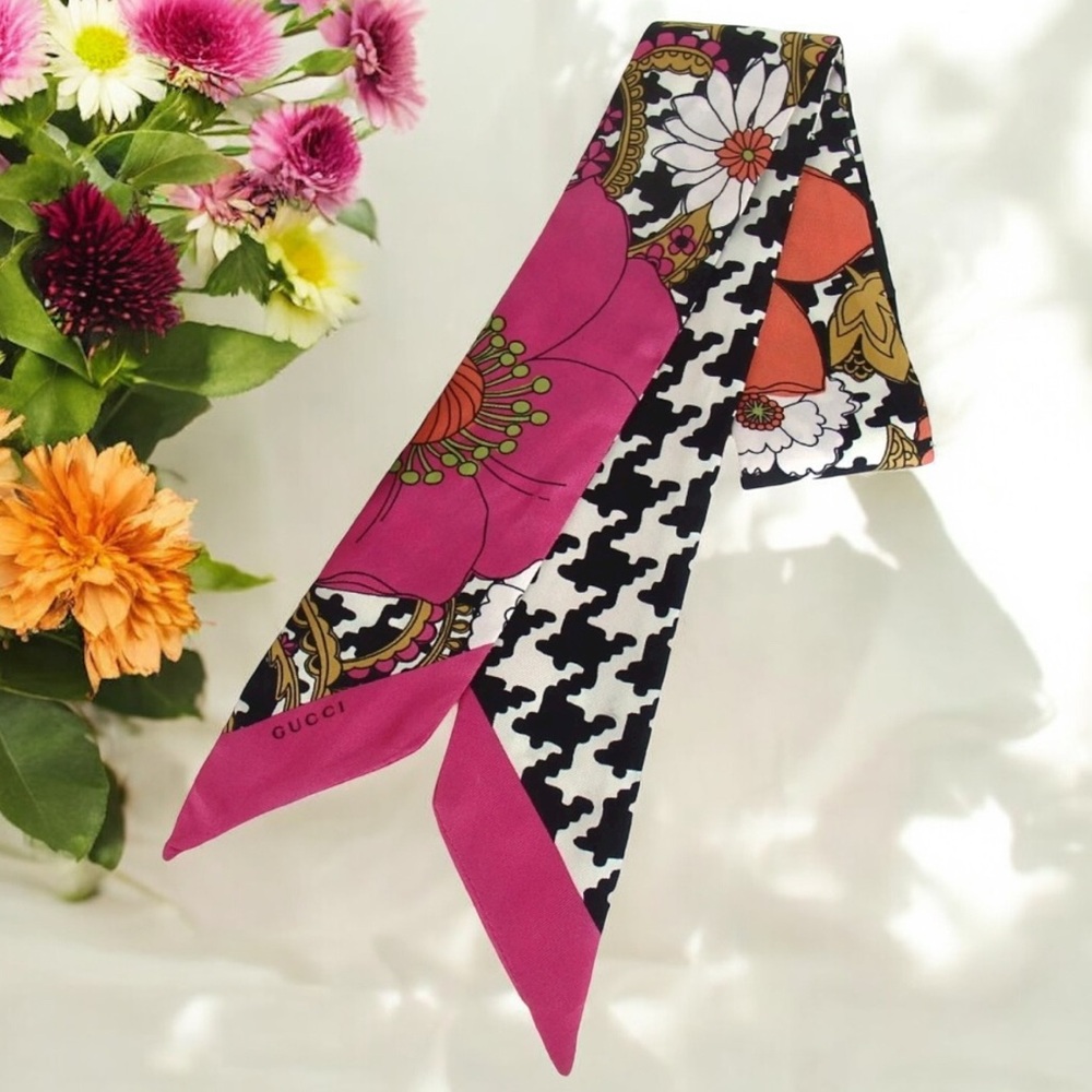 GUCCI Floral Silk Scarf 😍🌺🌸